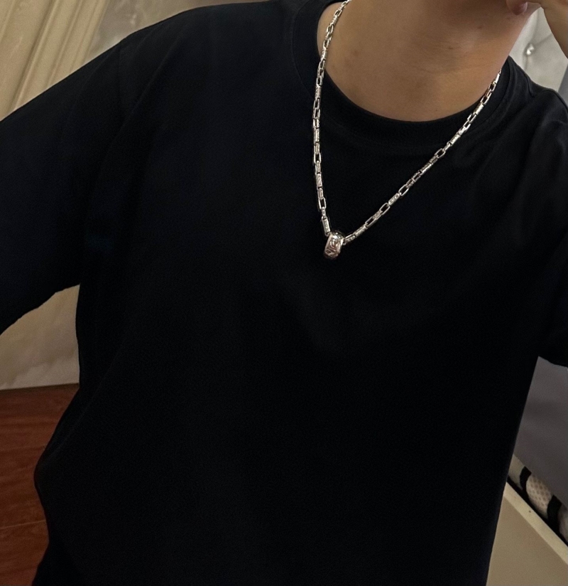 LV Necklaces